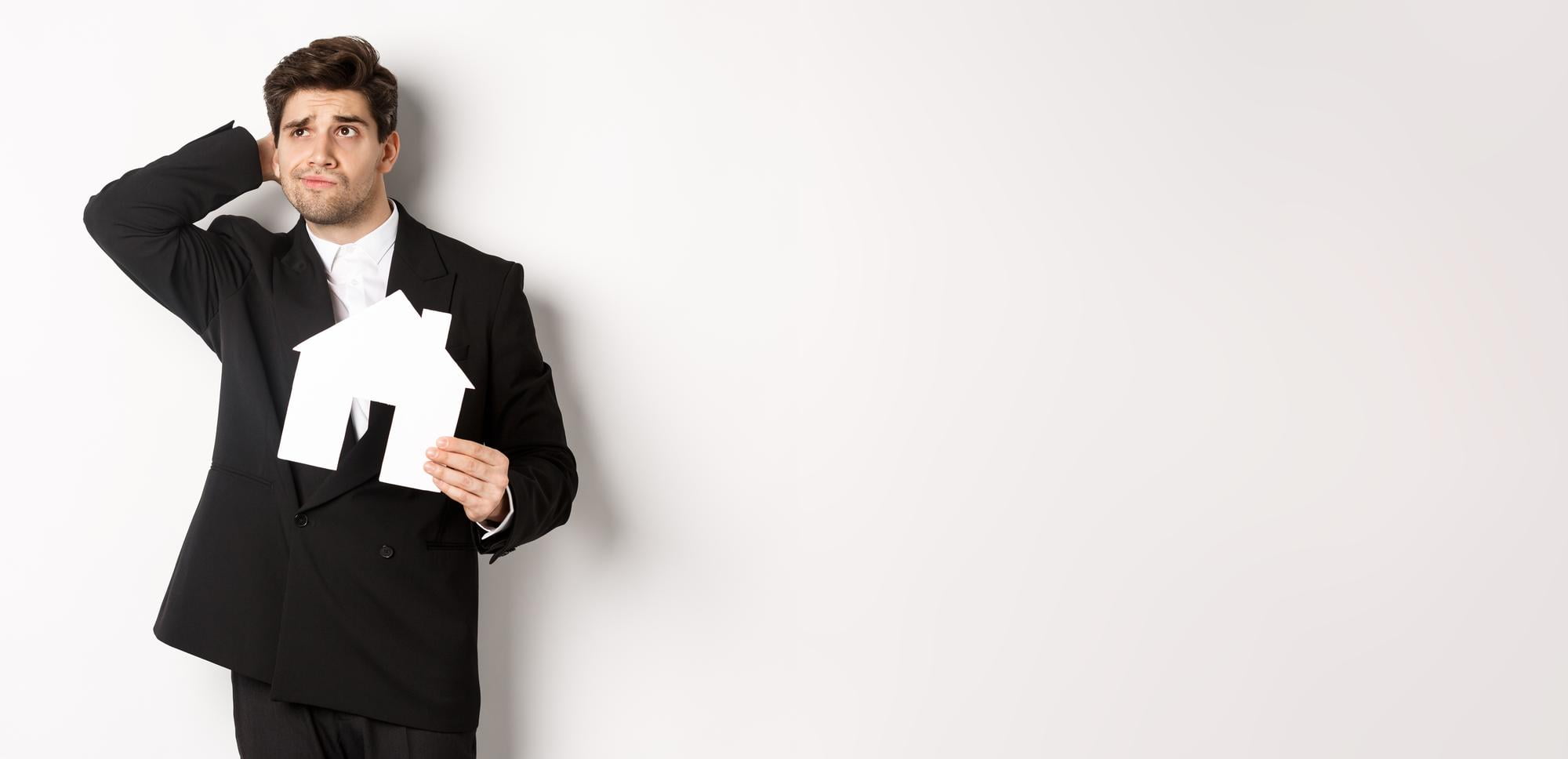 Kebijakan KPR: Mengajukan Kredit Rumah Atas Nama Orang Lain