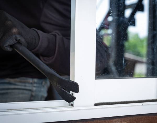 Pintu dan Jendela Anti Maling yang Tetap Elegan dan Modern